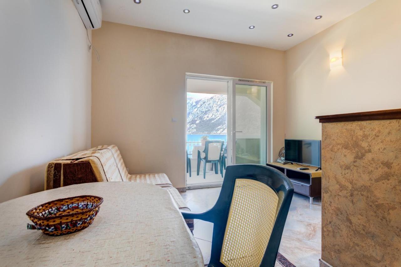 La Castagna Apartments Kotor Eksteriør bilde
